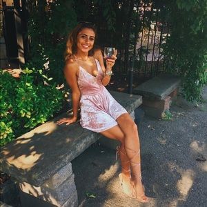 VELVET ROSE DRESS 🌸🌹